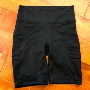 Fabletics On-The-Go Ultra High Waisted Shorts